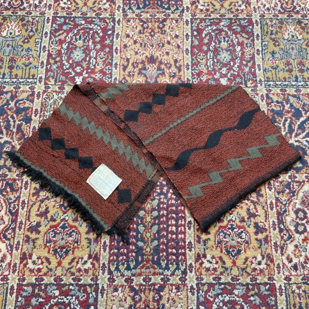 VTG 70s 80s Bill Blass‎ Cashluxe Aztec Geometric Frilled Scarf Red Black Striped